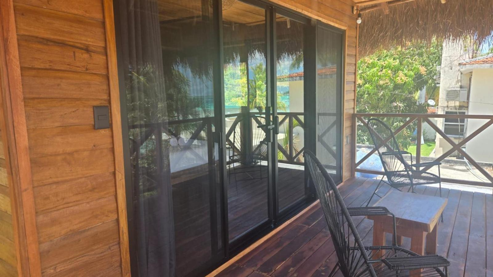 Hotel Solana Lakefront Bacalar
