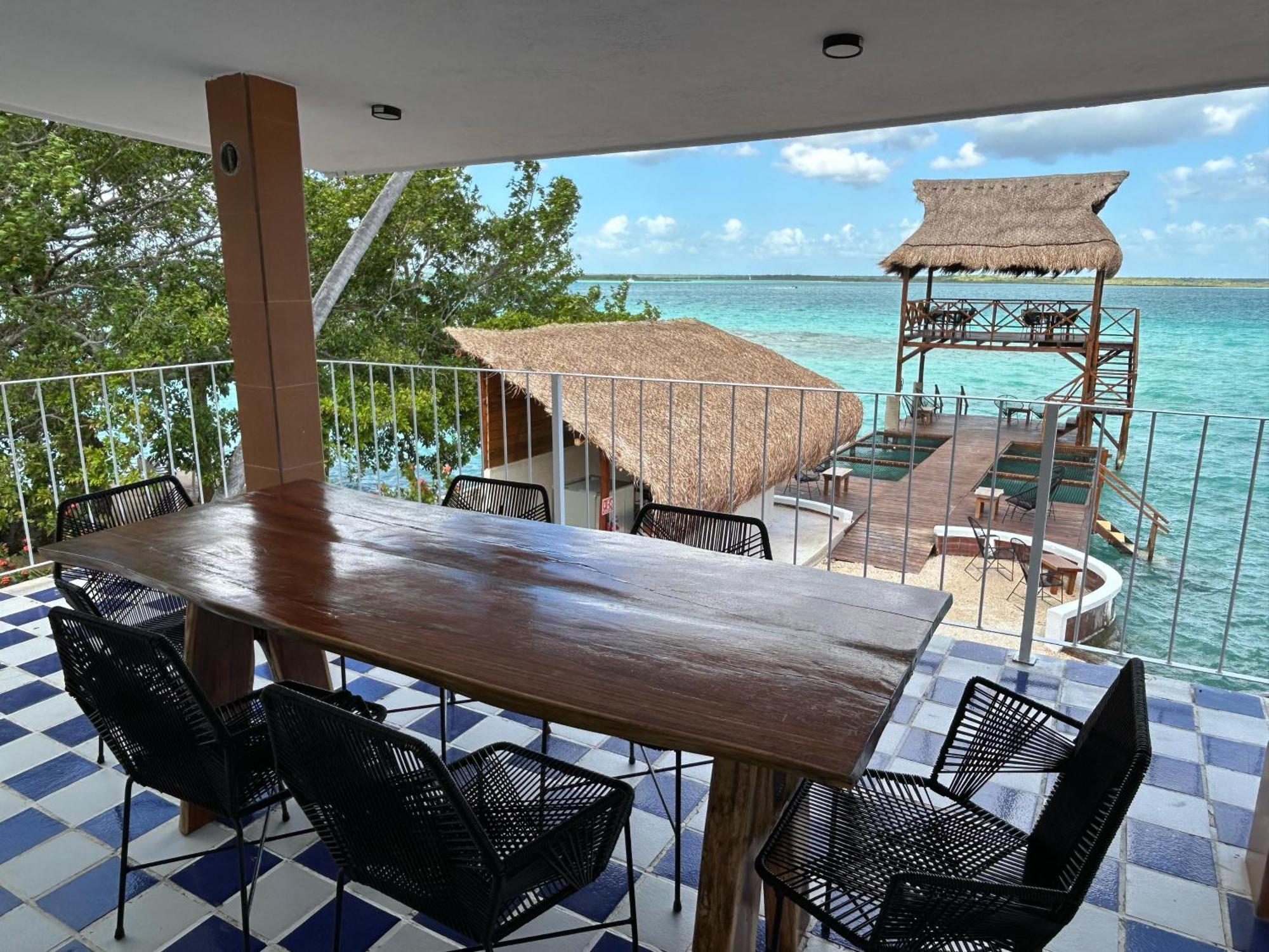 Solana Lakefront 4*