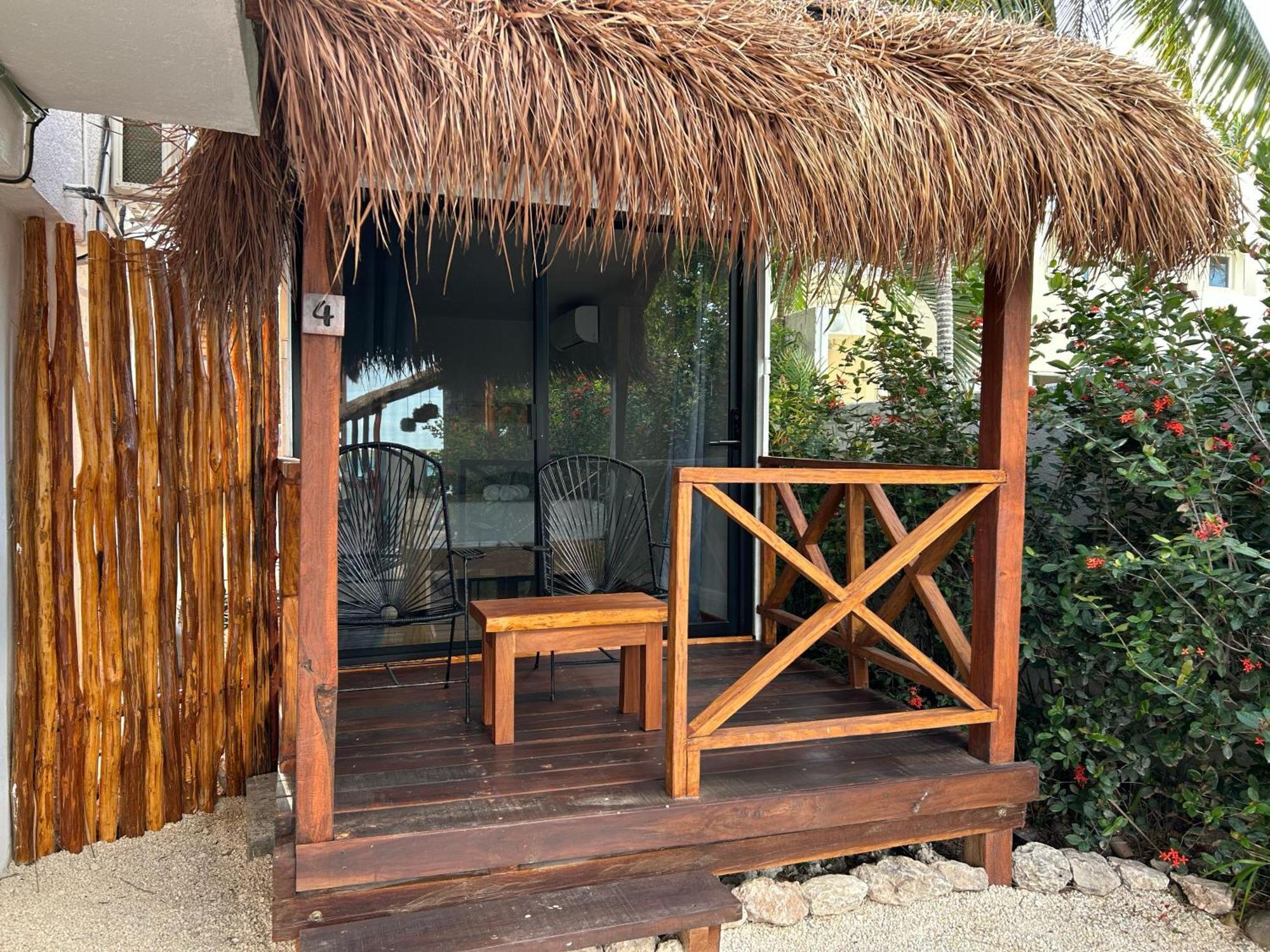 Hotel Solana Lakefront Bacalar