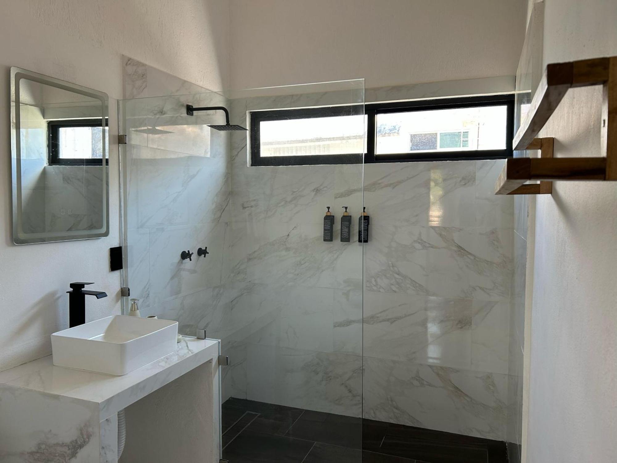 Solana Lakefront 4*